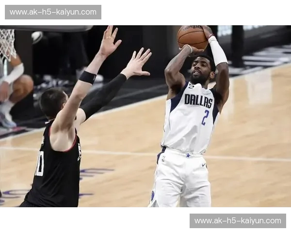 众神降临之夜：重温欧文57分神迹，那场让圣安东尼奥静默的视觉盛宴