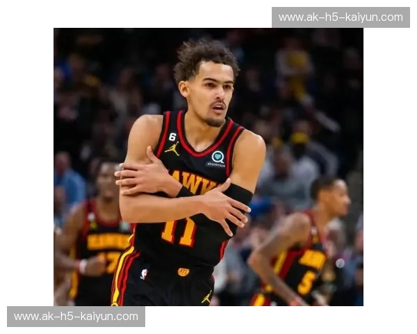 铁血之盾碰撞极速之箭：当克利夫兰骑士遇上亚特兰大老鹰，谁才是东部未来的真主？